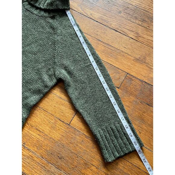 DAVID BROOKS Green Silk Crop Turtleneck Knit Sweater sz L (fits like a Small) - Picture 9 of 9